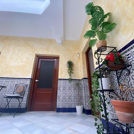 Apartament Patio Andalusi Junto A La Vina Kadyks Zewnętrze zdjęcie